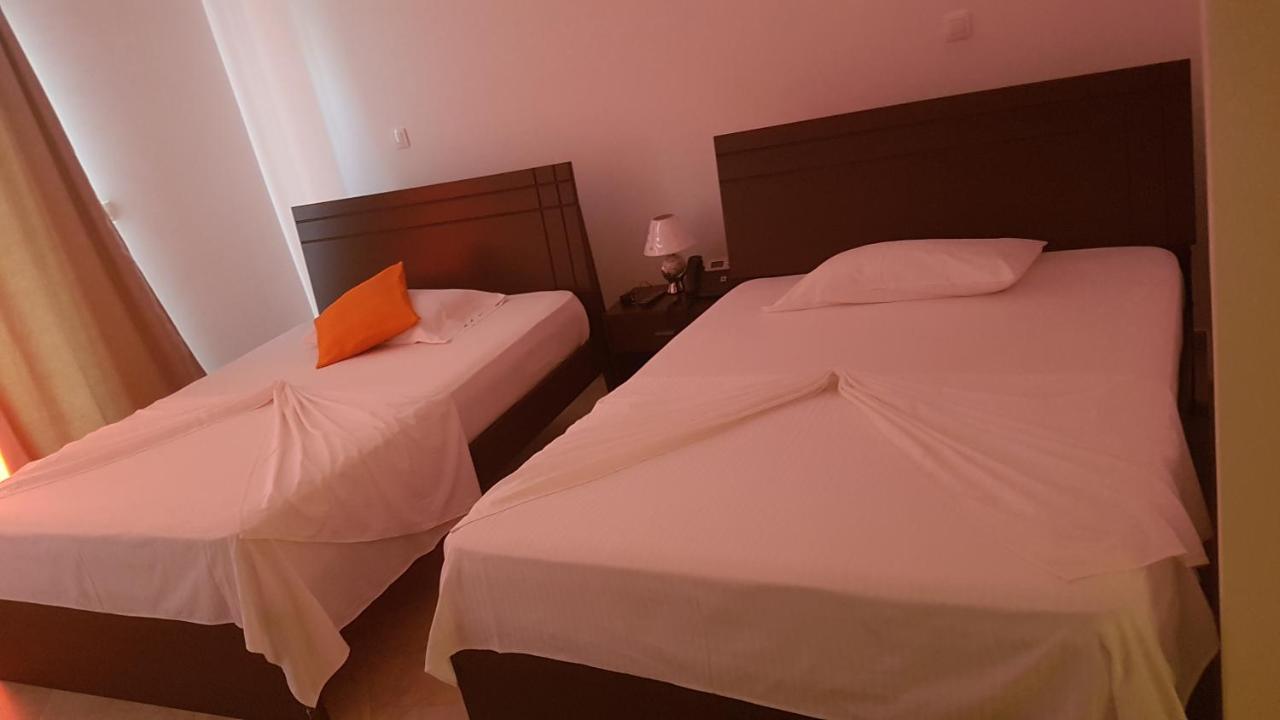 Hotel Ocean View & Restaurante Seafood São Filipe Extérieur photo