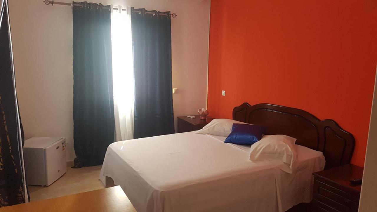 Hotel Ocean View & Restaurante Seafood São Filipe Extérieur photo