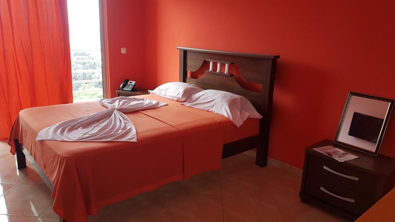 Hotel Ocean View & Restaurante Seafood São Filipe Extérieur photo
